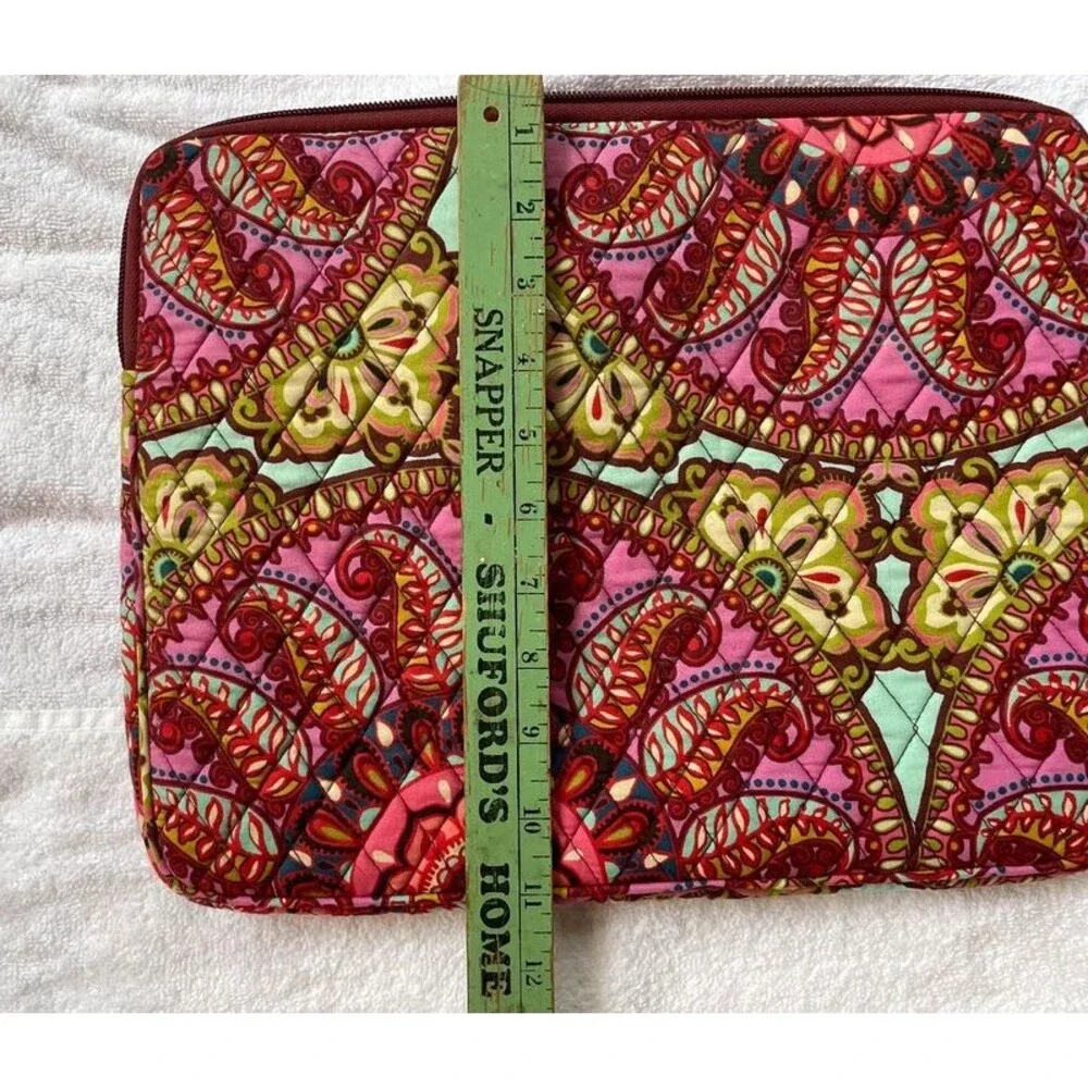Vera Bradley Laptop Sleeve Resort Medallion Pattern